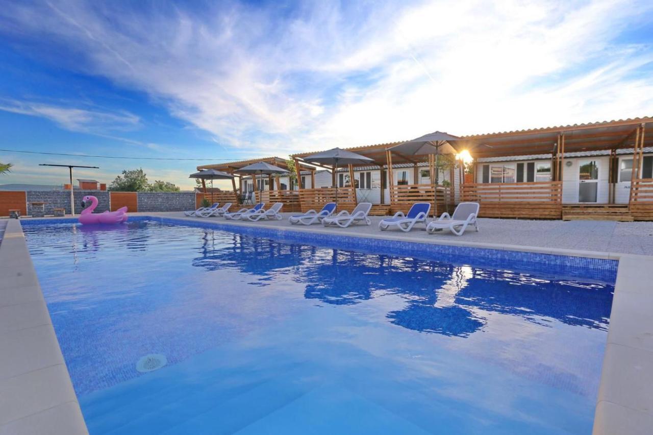 טוראני Poolside Mobile Home מראה חיצוני תמונה