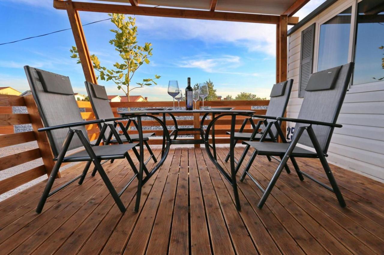 טוראני Poolside Mobile Home מראה חיצוני תמונה